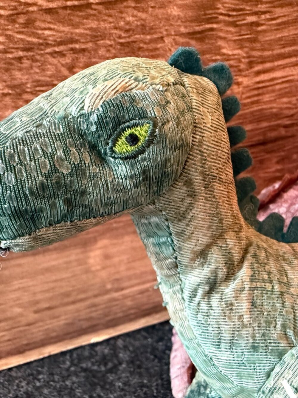 Vintage Disney Dinosaur Aladar Carnotaur Plush Set - Picture 2 of 9